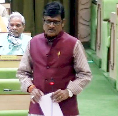 भाजपा विधायक देवनानी के आचरण पर Rajendra Rathore ने मांगी माफी