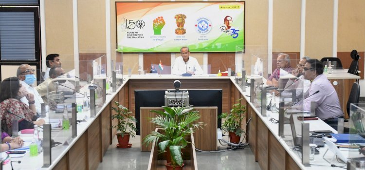 ईडब्ल्यूएस आरक्षण में आयु सीमा तथा फीस में छूट के लिए जल्द हो सेवा नियमों में संशोधन: सीएम गहलोत