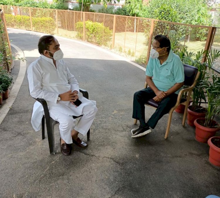 इंडस्ट्रियल पार्क की स्वीकृति को लेकर स्वायत्त शासन मंत्री से मिले विधायक लोढ़ा