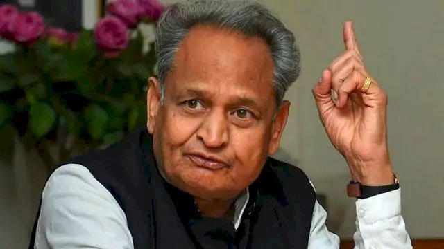 कोरोना में माता—पिता खोने वाले बच्चों को राज्य सरकार देगी 2500 रुपए प्रतिमाह, फिलहाल 1 लाख तो 18 वर्ष पूर्ण होने पर 5 लाख रुपए