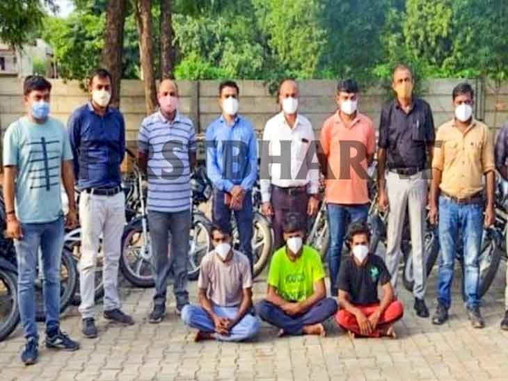 3 ऐसे बदमाश पकड़े जो बाहर से मजदूरी कर जालोर आते हुए बाइक चोरी कर ले आते, 26 बाइक पकड़ी