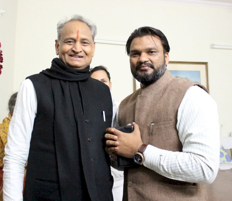 राजस्थान के मुख्यमंत्री अशोक गहलोत के ओएसडी की याचिका पर सुनवाई जनवरी तक टली, अब गिरफ्तारी भी नहीं...
