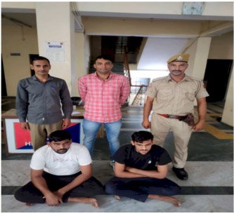 जालोर की वि‍श्नोंई गैंग राजधानी में  पटवारी परीक्षा में करवा रही थी नकल, डमी परीक्षार्थी बैठाने के मामले में 2 अभियुक्त गिरफ्तार