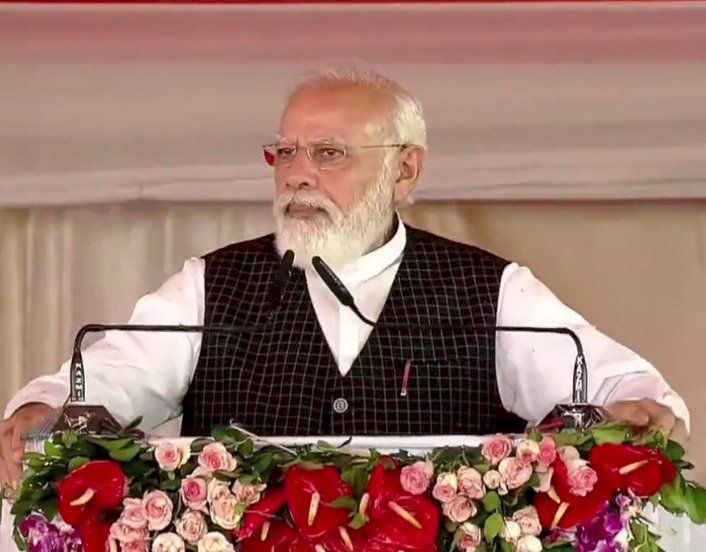 उत्तरप्रदेश में डबल इंजन सरकार ने पिछले चार साल में ही मेडिकल कॉलेजों में बढ़ा दी 1900 सीटें: मोदी