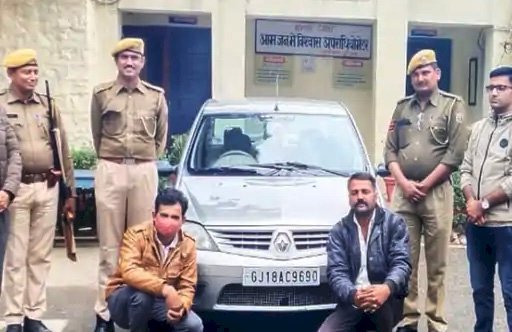 सिरोही की अनादरा पुलिस ने अवैध शराब तस्करी मामले में 2 तस्करों को किया गिरफ्तार, 15 कार्टन शराब जब्त