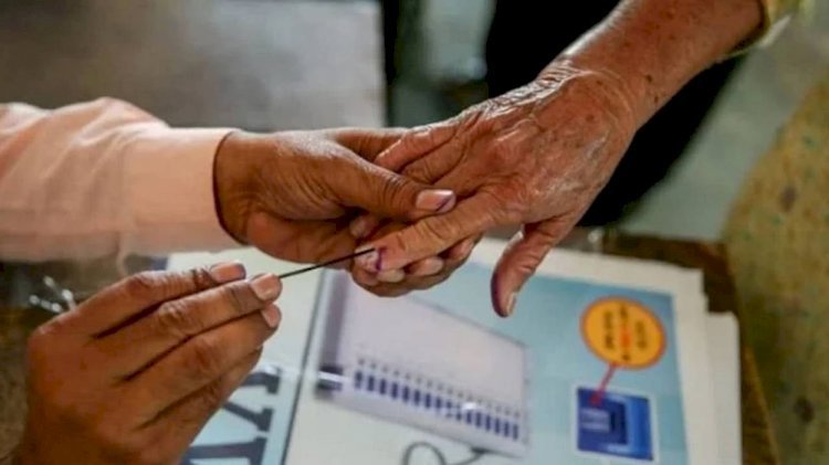 कांग्रेस का जोड़-तोड़ से तीन जिलों में कब्जा, भाजपा को एक पर ही संतोष