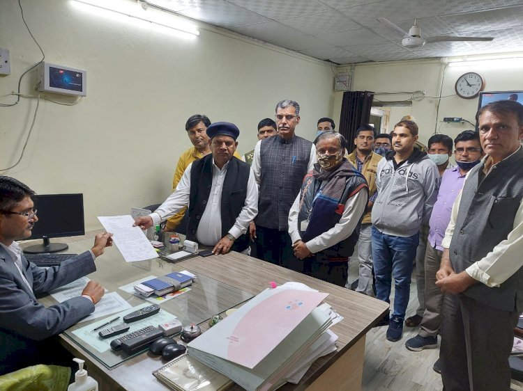 Sanchore में SDM से बदसलूकी मामले में राजस्व सेवा परिषद उप शाखा भीनमाल ने CM के नाम दिया ज्ञापन, सनद खारिज की मांग