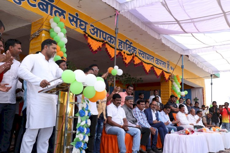 खेल मंत्री चांदना और सहकारिता मंत्री आंजना ने उदय खेल महोत्सव के समापन पर खिलाड़ियों को किया पुरस्कृत, बढ़ाया हौसला
