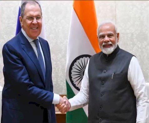 रूस &यूक्रेन युद्ध के बीच रूसी विदेश मंत्री की भारत के प्रधानमंत्री नरेंद्र मोदी से मुलाकात, पीएम मोदी ने यूक्रेन मामले पर की चर्चा