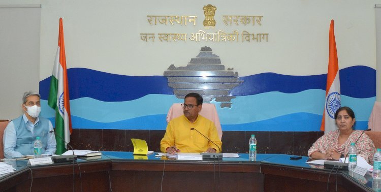 जलदाय मंत्री डॉ जोशी ने गर्मियों में पेयजल प्रबंधन को लेकर राज्य के अधिकारियों को दिए निर्देश, अधिकारी 24 घंटे चालू रखेंगे मोबाइल