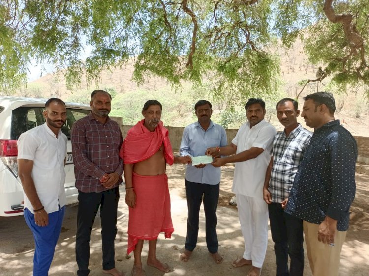 पिता की पुण्य स्मृति में गौ सेवा में दान किए लाखों रुपए