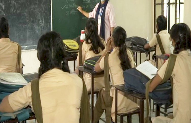 राजस्थान की गहलोत सरकार देगी सभी स्टूडेंट्स को मुफ्त में यूनिफॉर्म, तैयारियां शुरू