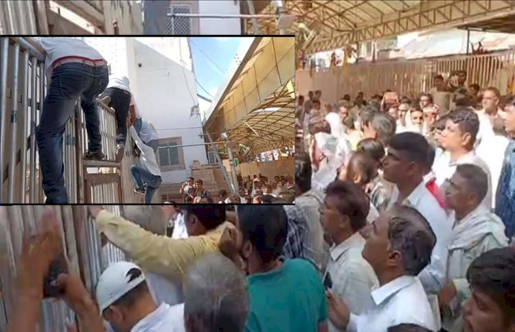 मंदिर कमेटी के खिलाफ उग्र प्रदर्शन, बंद करवाये बाजार, विधायक ने समर्थकों संग निकाली रैली