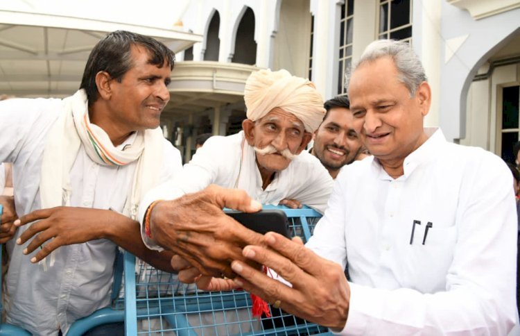 कांग्रेस अध्यक्ष को लेकर राजस्थान के सीएम अशोक गहलोत ने आखिर बोल दी मन की बात, जानिए क्या कहा?
