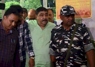 कोलकाता : अनुब्रत के रिश्तेदारों के चावल मिलों को किए गए भुगतान की सीबीआई कर रही जांच