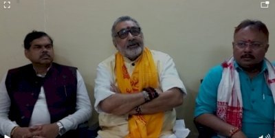 नीतीश सीएम मटेरियल तो हैं ही नहीं, पीएम मटेरियल कहां से होंगे : गिरिराज सिंह