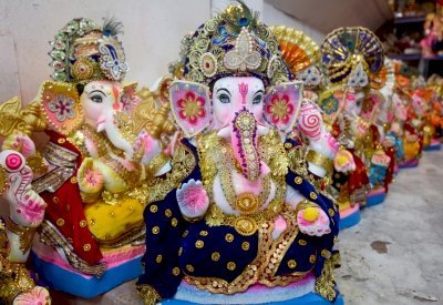 गोवा में कोविड मामलों के बीच गणेश चतुर्थी पर बढ़ती भीड़ को देखकर सरकार परेशान
