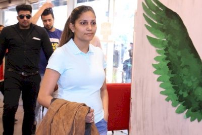 डांसर सपना चौधरी के खिलाफ गिरफ्तारी वारंट जारी