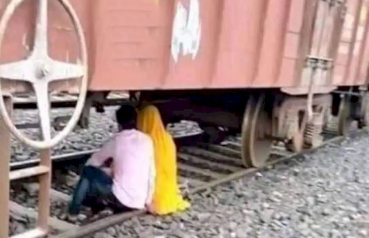 युवक-युवती ने खुद को बताया दोस्त, पुलिस ने संदिग्ध मान तलाशी ली तो रह गई हैरान
