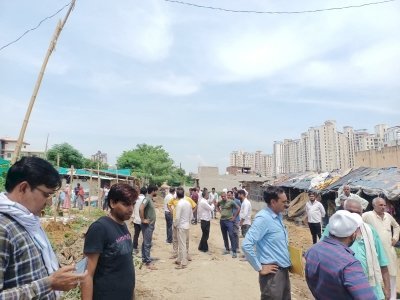 ग्रेटर नोएडा में चला योगी बाबा का बुलडोजर, भूमाफियाओं से मुक्त कराई 2 करोड़ की जमीन