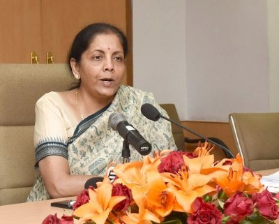 सरकार सभी पात्र व्यक्तियों को कवर करने वाली प्रत्येक योजना को क्रियान्वित कर रही है: विदेश मंत्री