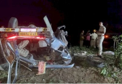 कर्नाटक : क्रूजर और लॉरी की टक्कर में 9 की मौत