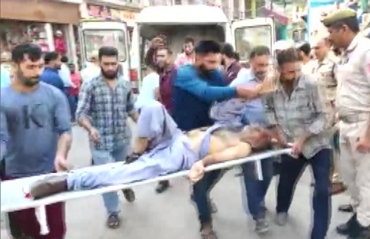 जम्मू-कश्मीर के पुंछ में भीषण हादसा, बस बेकाबू होकर खाई में गिरी, 11 की मौत, कई गंभीर