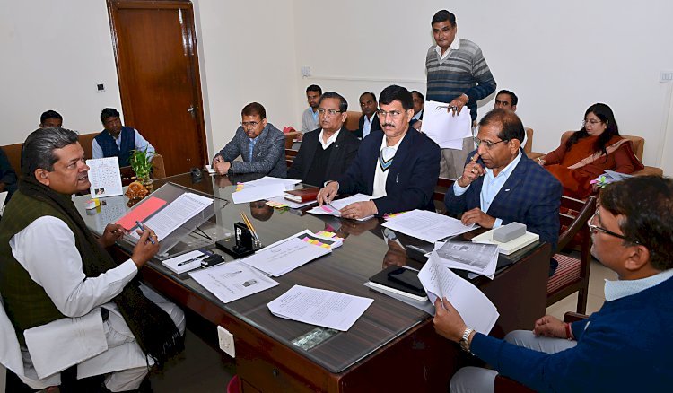 राजस्थान में खाद्य सुरक्षा को लेकर खाद्य आपूर्ति मंत्री सुमित गोदारा ने विशेष दिव्यांगजनों को राशन की निःशुल्क होम डिलीवरी देने के दिए निर्देश, अब राशन दुकानों पर आइरिस मशोनों से होगा सत्यापन