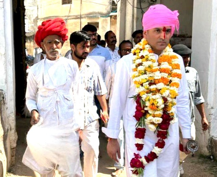 सांडेराव ठिकाने में नए ठाकुर नरेन्द्रसिंह का भव्य पाग दस्तूर
